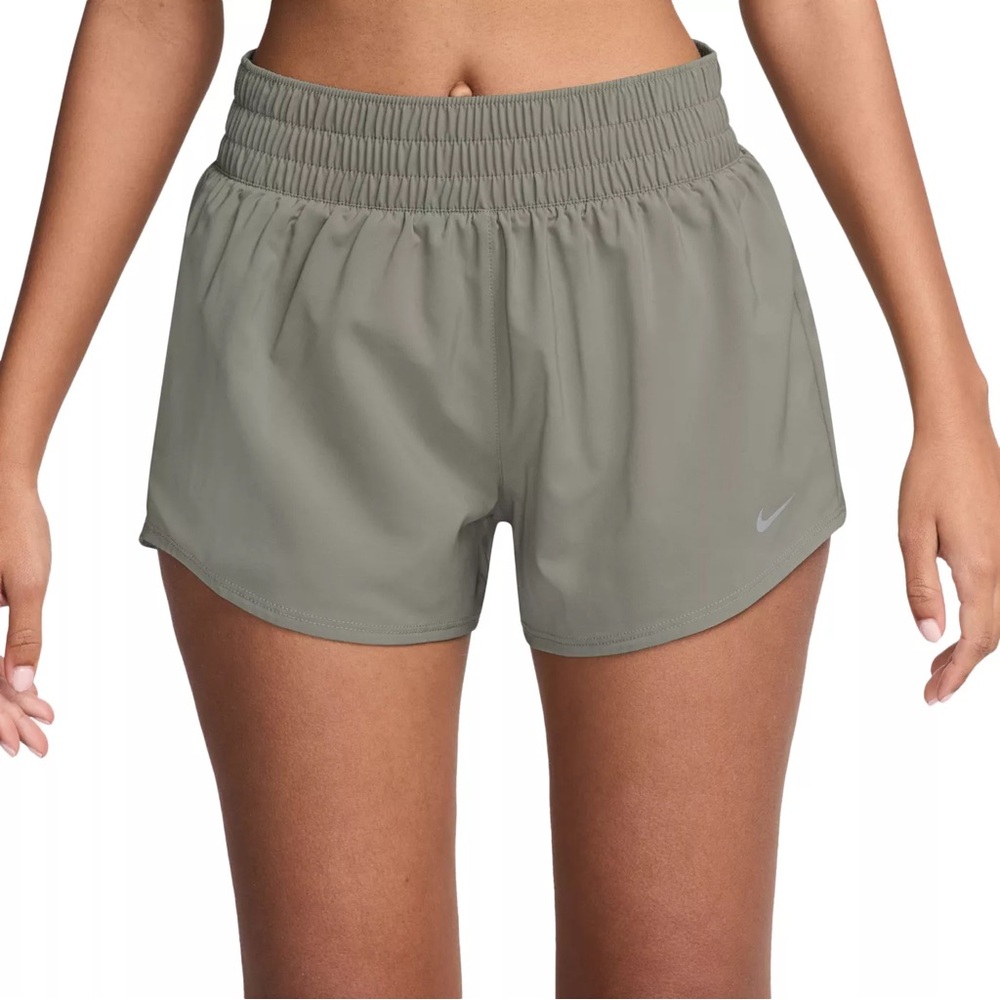 New ✨ Nike One Dri-FIT